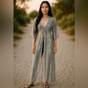 NWOT Silk Organza Duster Kimono Maxi Animal Print Beach Travel Summer | Sz XS/S